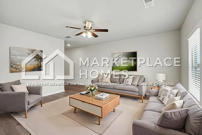 225 Wl Miller Dr — Photo 5