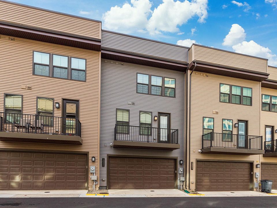 1st image of 13225 Lake Waterview Way