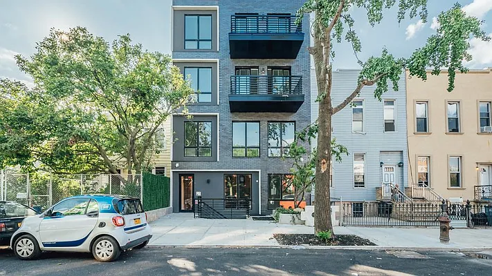 Rented by Nooklyn NYC LLC | media 21