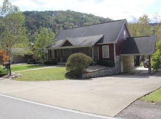 1015 Abbott Creek Rd, Prestonsburg, KY 41653