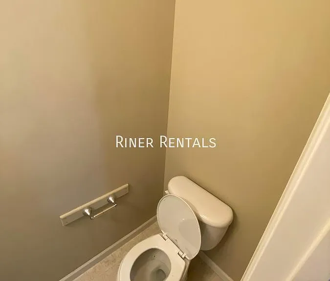 1411 Natural Spring Ln — Photo 13