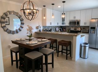 227 Charter Way, West Palm Beach, FL 33407