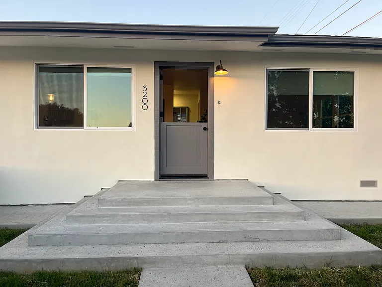 3200 Tide Ave — Photo 3
