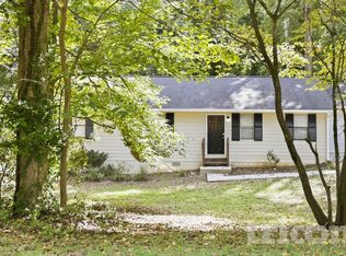 3638 Mansfield Ln, Snellville, GA 30039