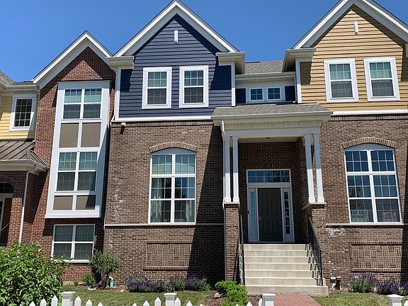 2nd image of 4168 Royal Mews Cir