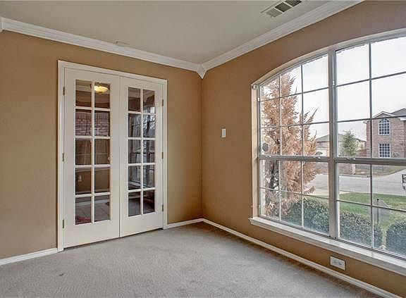5th image of 429 Windy Hill Ln