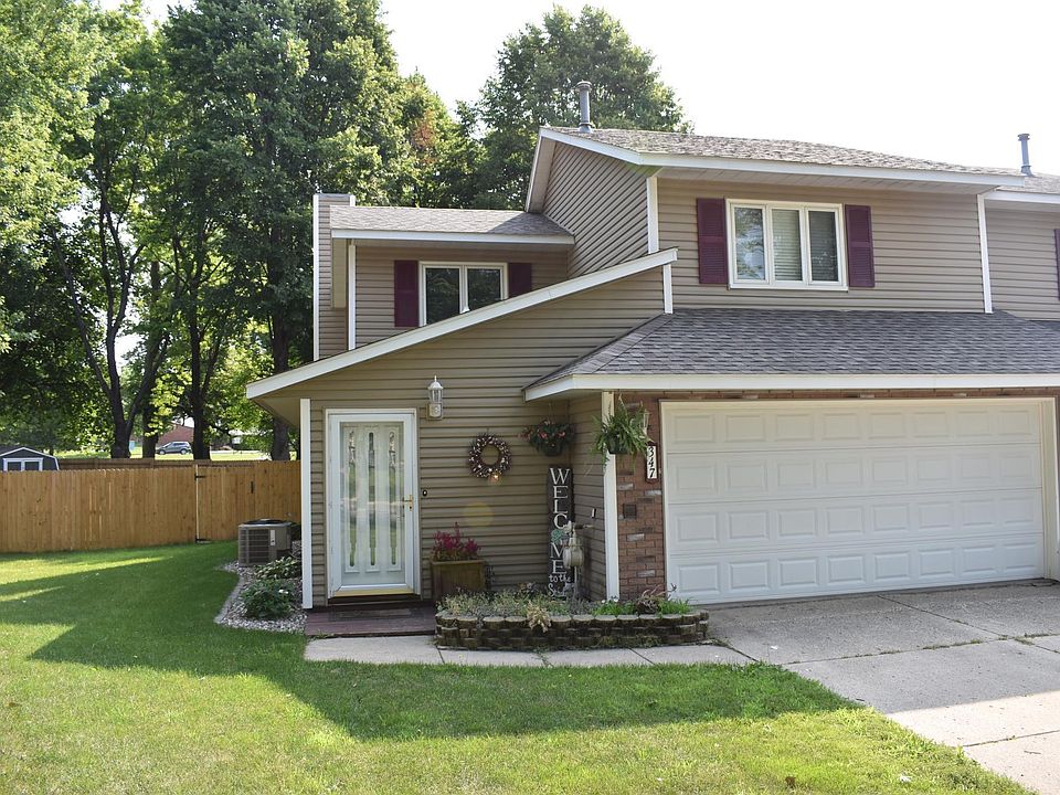 1st image of 347 Pylor Pl