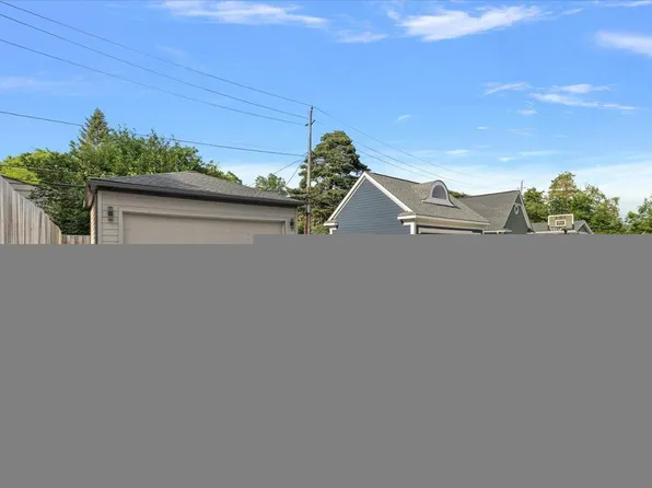 1821 Hazel Ave, Birmingham, MI 48009