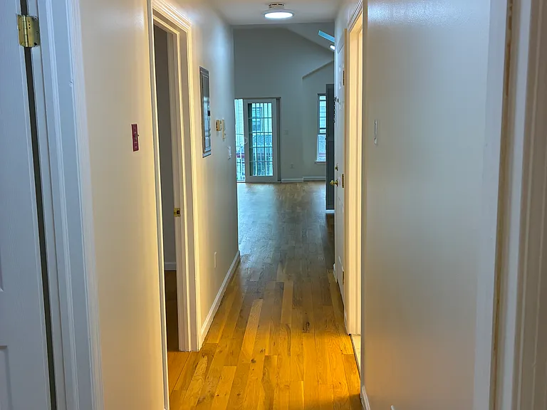 116 Oak St #2 — Photo 27