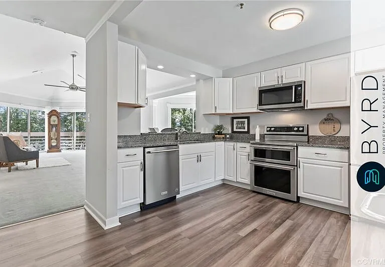 206 Water Pointe Ct — Photo 4