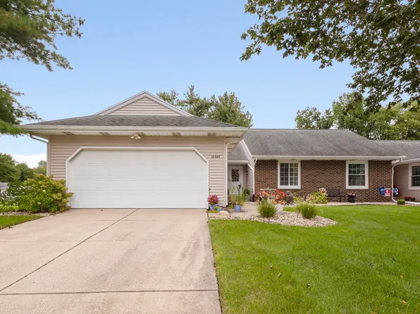 18369 Crownhill Dr, South Bend, IN 46637