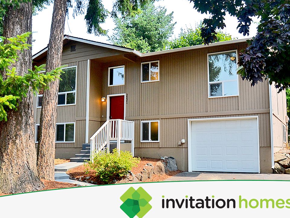 1st image of 2521 Olympic Blvd