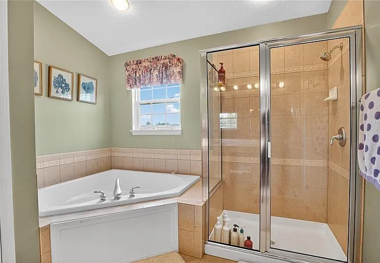1403 N Shevlin Ct — Photo 14