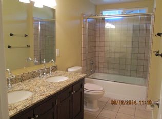 401 Sandstone Dr, Vacaville, CA 95688
