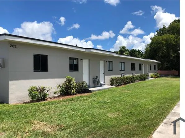 2090 NW 31st St #1, Miami, FL 33142