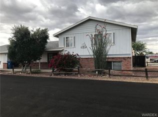 1364 Cedar Ln, Bullhead City, AZ 86442