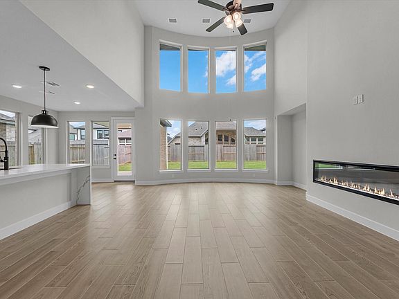 3rd image of 26715 Beacon Lodge Ln
