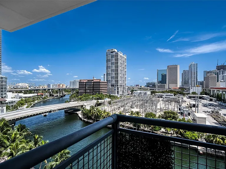 690 SW 1st Ct #1019 — Photo 24