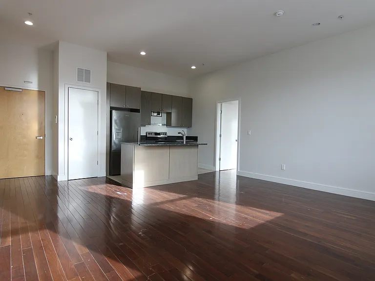 460-520 Harrison Ave — Photo 33