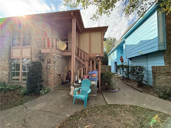 2 Heritage Ln #5, New Orleans, LA 70114