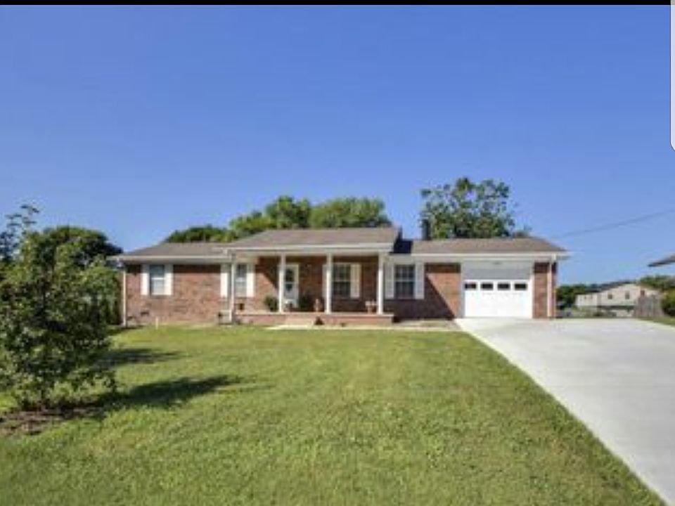 1st image of 729 Eblen Cir