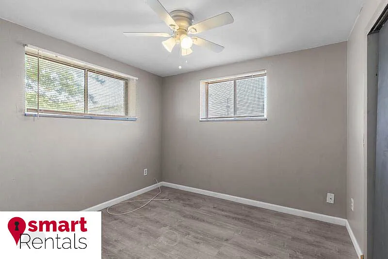 497 S Holmes Ave — Photo 4