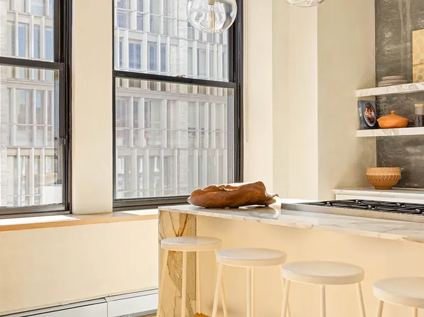 250 Mercer Street image 7 of 15