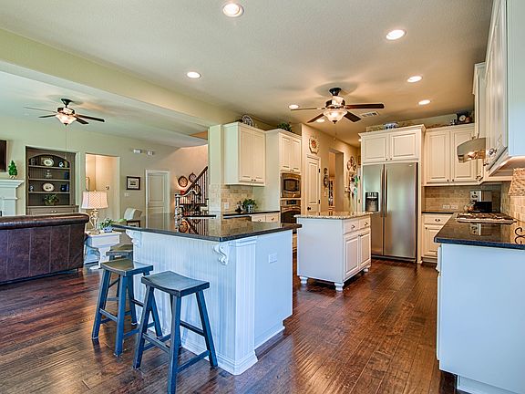 4th image of 12304 Mediterra Pl