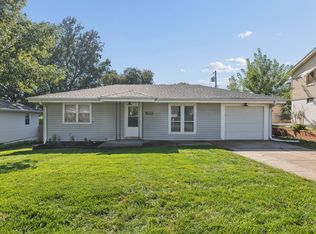 7014 S 41st St, Bellevue, NE 68147