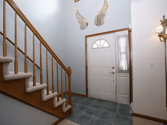 2nd image of 44 Archer Dr