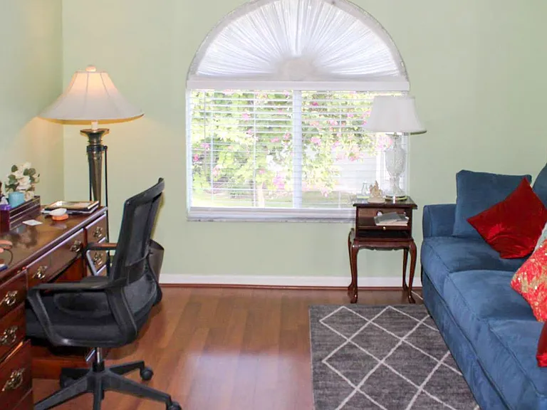 885 New Waterford Dr #201 — Photo 8