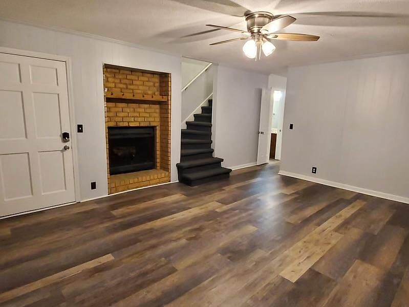 1st image of 2739 Summit Ct