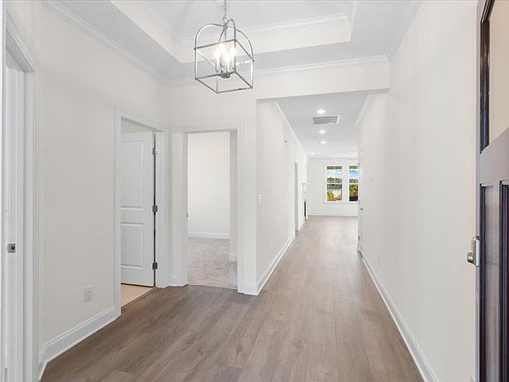 5th image of 327 Holly Oak Way #Sc80
