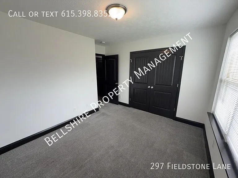 297 Fieldstone Ln — Photo 3