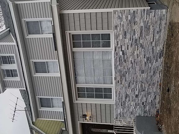 4th image of 113-37 197th St #1