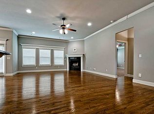 5703 Red Maple Dr, Rogers, AR 72758