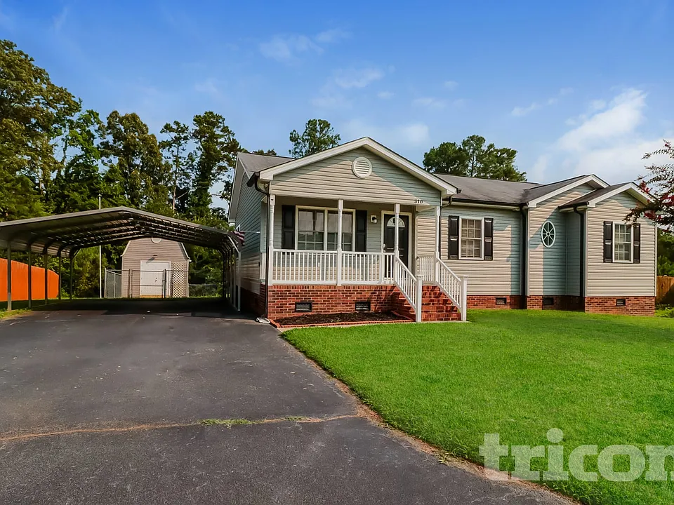 310 Valley Glenn Ct NW