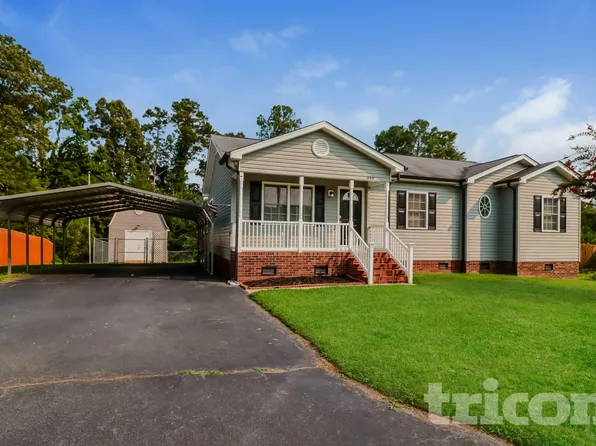 310 Valley Glenn Ct NW, Concord, NC 28027