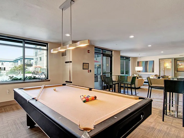 Leilani Apartment Homes — Photo 31