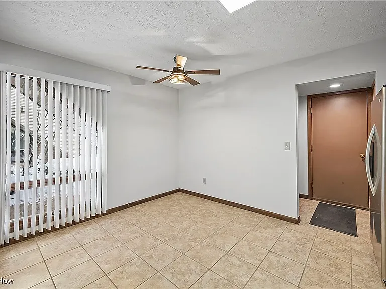 1404 Cleveland Heights Blvd — Photo 18