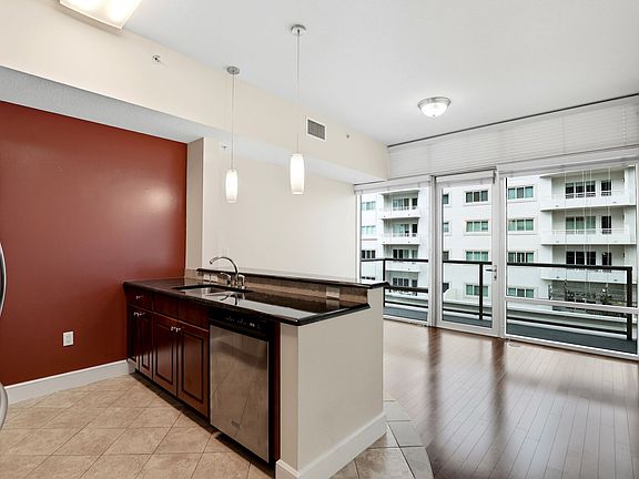5th image of 101 S Eola Dr Unit 718