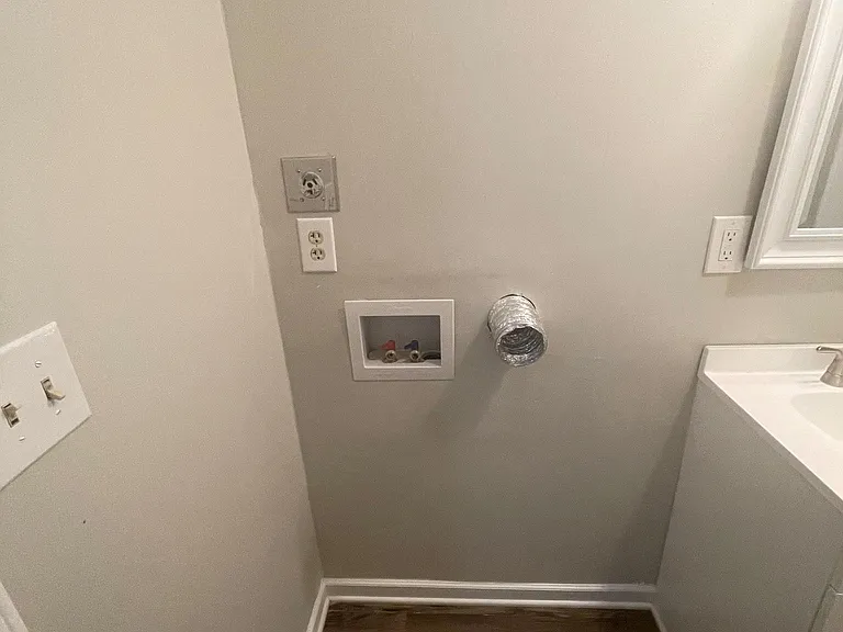 113 Newton Ave #B — Photo 12