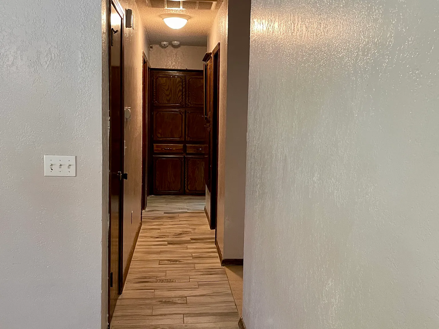 3 bed, 1209 sqft, $1,300 — Photo 3