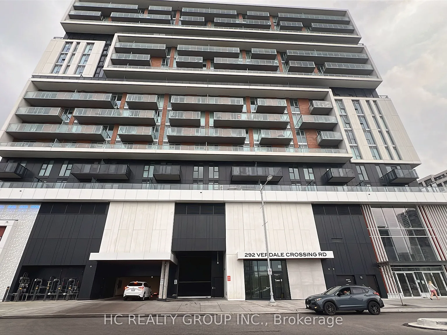 2 bed, $2,300 — Photo 1