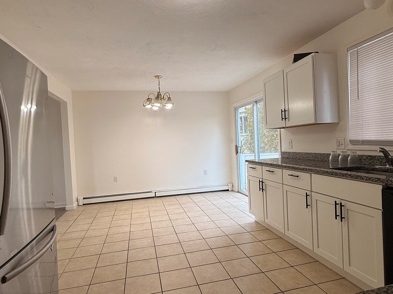 3 bed, 1500 sqft, $3,400 — Photo 3