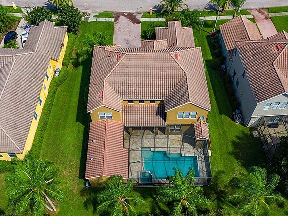 3rd image of 10546 Bermuda Isle Dr