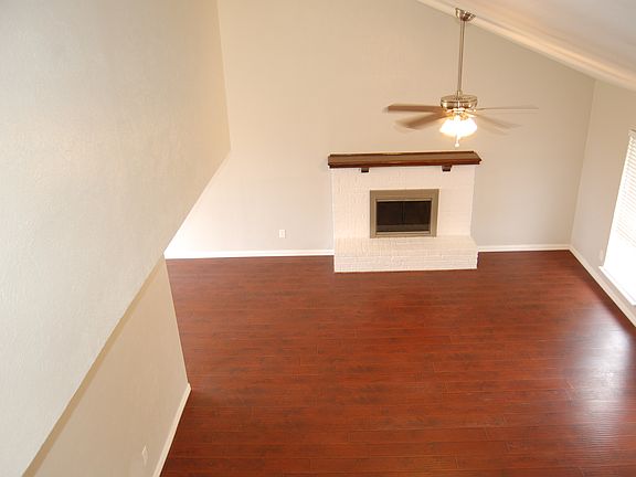 4th image of 2602 Winslow Dr