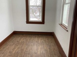 182 Farnham Ave, Lodi, NJ 07644