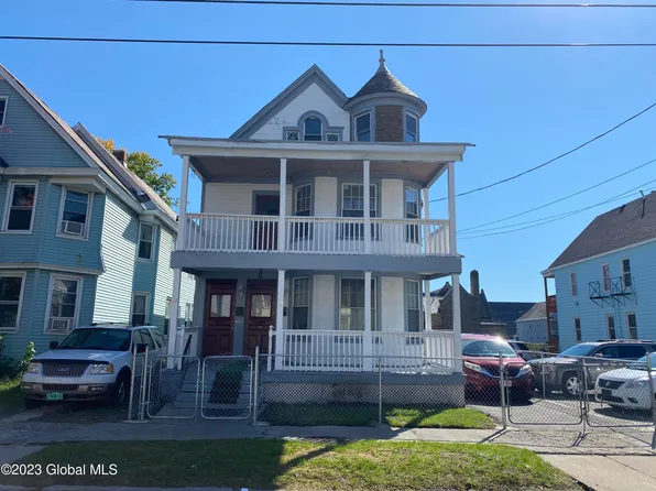 38 McClellan Street, Schenectady, NY 12304