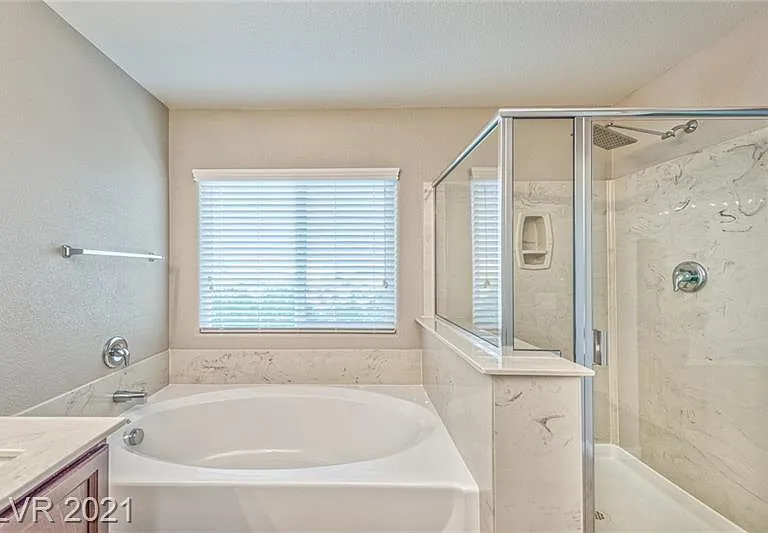8888 Lake Myers Ct — Photo 16